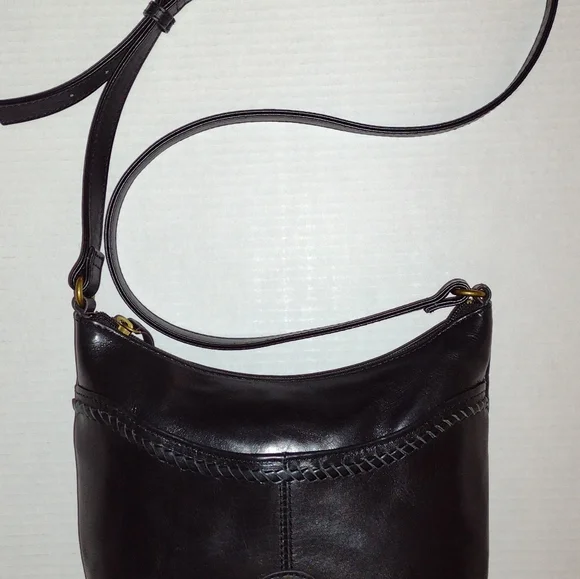 TIGNANELLO Black Genuine Leather Crossbody Bag w/RFID safe Credit Card holder - Picture 7 of 11